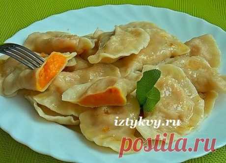Вареники с начинкой из тыквы и творога, рецепт
