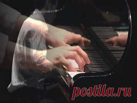 Yiruma - River Flows in You - YouTube