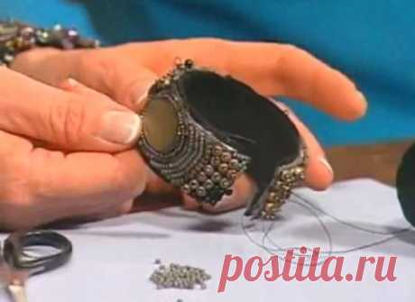 Video de Sherry Serafini | LITTLE beads