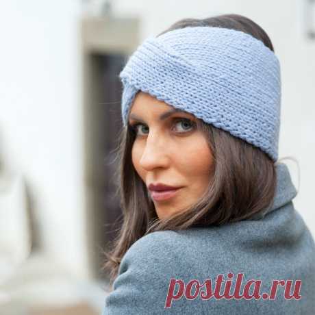 Голубая налобная повязка - схема вязания спицами с описанием на Verena.ru