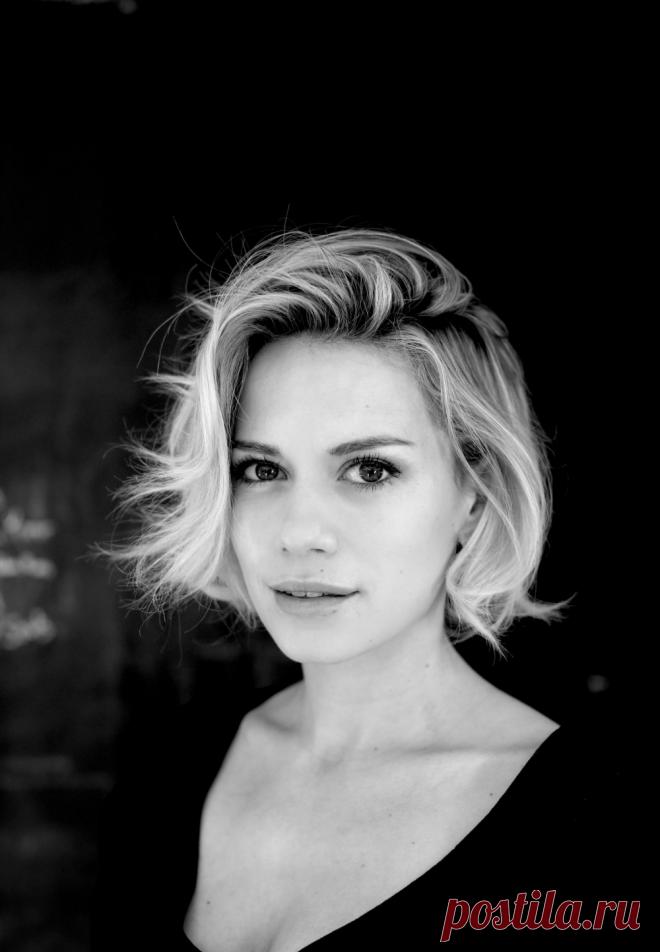 Бетани Джой Ленц( Галеотти)