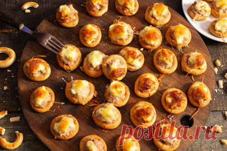 Бублики с фаршем и сыром — Кулинарные рецепты с фото