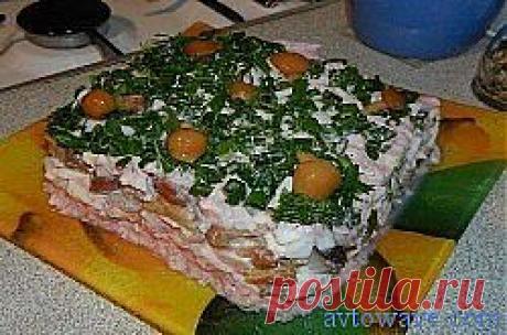 Слоеный салат с семгой и грибами - кулинария | Домашний очаг