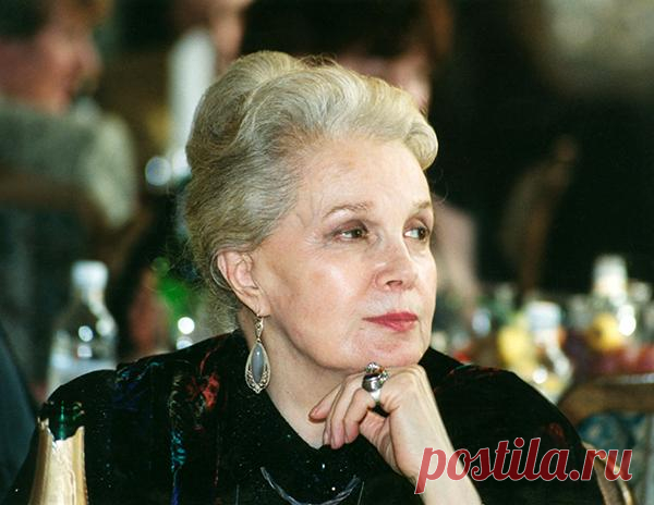 Элина Быстрицкая. 