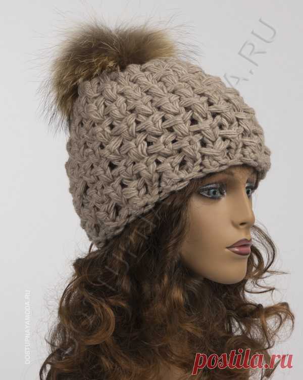 Шапка вязаная с помпоном из натурального меха - Вязаные шапки - Каталог шапок