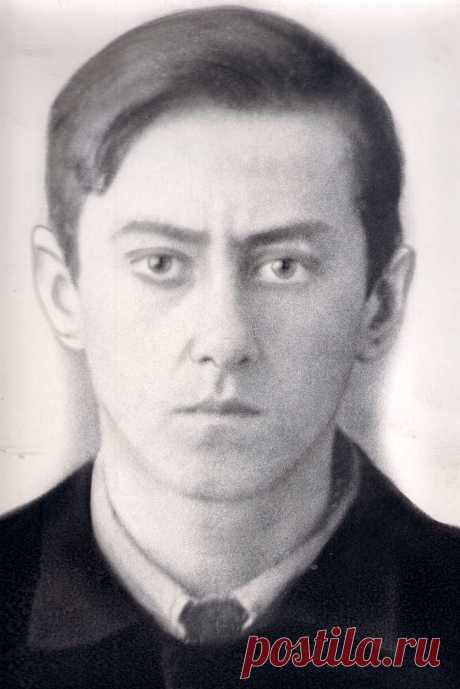 Трапезников