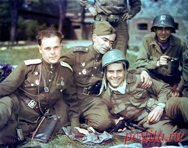 Фотохроники Великой Отечественной войны в цвете / Назад в СССР / Back in USSR