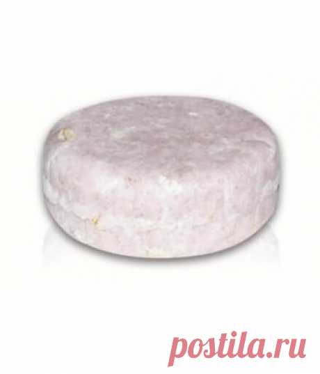 Bliss Organic Твердый шампунь овсянка для жирных и комбинированных 63 г купить в makeupmarket.ru Твердый шампунь "Овсянка" подходит для эффективного очищения жирных волос, регулирует выделение кожного сала, хорошо промывает волосы по всей длине, поддерживает здоровый внешний вид по течение всего дня. Твердый шампунь Bliss Organic вы можете купить в нашем интернет-магазине с доставкой по всей стране.