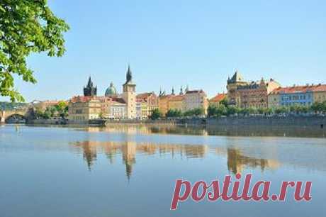 Prague : View from Střelecký island | Flickr - Photo Sharing!