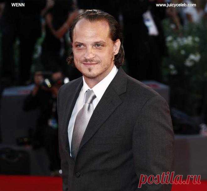 Ронни Джин Блевинс, 20 июня, 1977