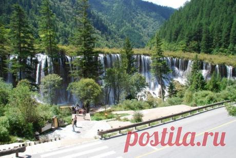 Сказочный водопад Нуорилан, оживающий с лучами солнца — Путешествия