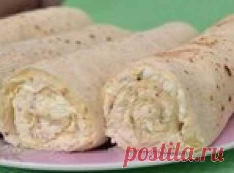 Рулеты из лаваша с курицей и плавленым сырком