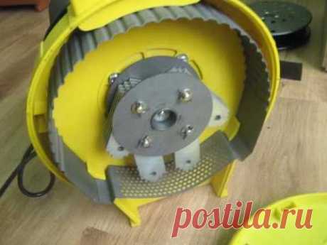 Измельчитель кормов 2 ч . Зернодробилка. Могилёвлифтмаш.