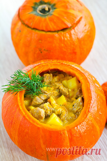 Тыква, фаршированная мясом и картофелем / Простой рецепт хорошего настроения