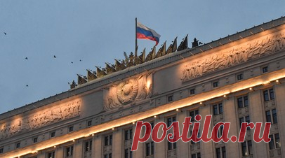 «Осколками частично повреждена штукатурка жилого дома»: в Брянской области уничтожен украинский беспилотник. В Минобороны России заявили об уничтожении украинского беспилотника самолётного типа над Брянской областью. Как уточнил глава региона Александр Богомаз, аппарат был обезврежен над территорией Унечского района. По его словам, пострадавших нет, однако при падении БПЛА частично повредил штукатурку жилого дома. Читать далее