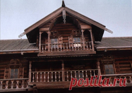Русский Север - Онега, Заонежье. Старинный деревянный дом Ошевнева – фрагмент веранды. 1876 год. Деревня Ошевнево