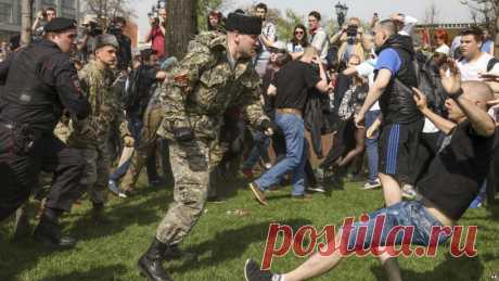 Охотники за казаками. В сети раскрывают имена "наймитов" и "провокаторов"