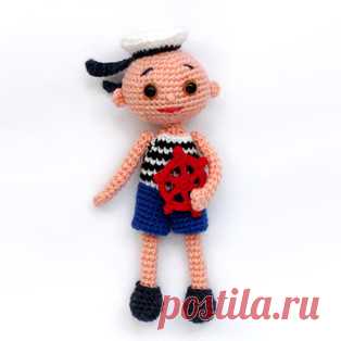 Морячок амигуруми. Схемы и описания для вязания игрушек крючком! Бесплатный мастер-класс от Натальи Балык по вязанию морячка крючком. Высота вязаной крючком игрушки примерно 16 см. Для изготовления куклы мальчика ав…