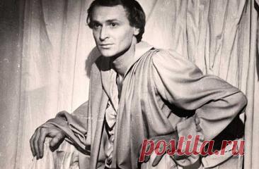 Александр Мезенцев, 28 августа, 1951
 • 12 июня 2015