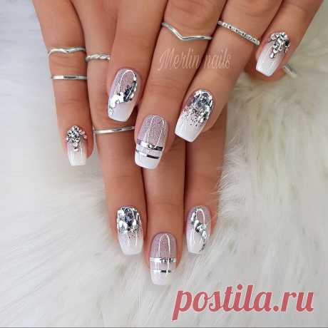 Роскошный маникюр. Как вам?)