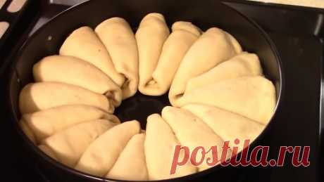 Сдобный пирог с яблоками. Воздушный пирог!