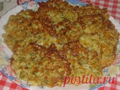 Капустные оладушки с сыром