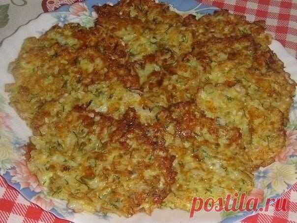 Капустные оладушки с сыром