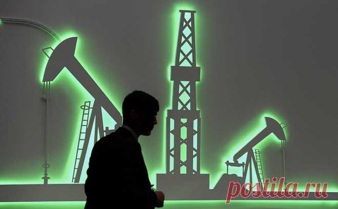 Выручка российских компаний впервые превысила квадриллион рублей. Выручка российских компаний за 2022 год увеличилась вдвое к 2021 году и превысила квадриллион, следует из данных ФНС. Эксперты связывают это с ростом нефтегазовых доходов и учетом курсовых разниц из-за резких колебаний рубля