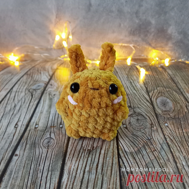 PDF Зайка Пузырик крючком. FREE crochet pattern; Аmigurumi animal patterns. Амигуруми схемы и описания на русском. Вязаные игрушки и поделки своими руками #amimore - маленький зайка из плюшевой пряжи, плюшевый заяц, брелок в виде зайчика, кролик, зайчонок, крольчонок.
