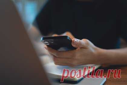 Россиян предупредили о рисках при загрузке данных в ChatGPT