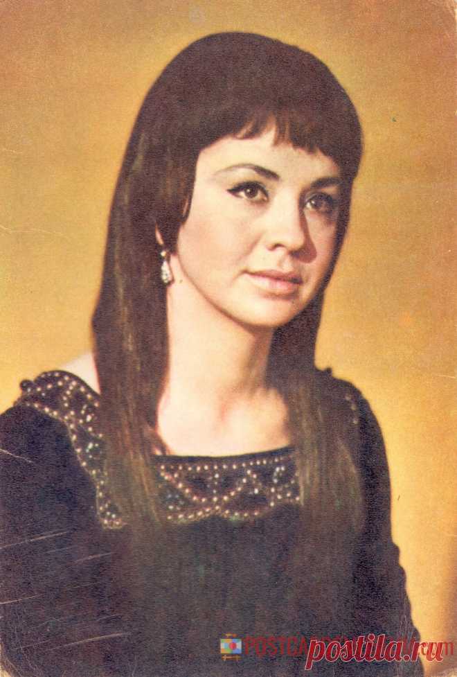 1970. Лионелла Пырьева - о1701 | POSTCARDSMUSEUM.com