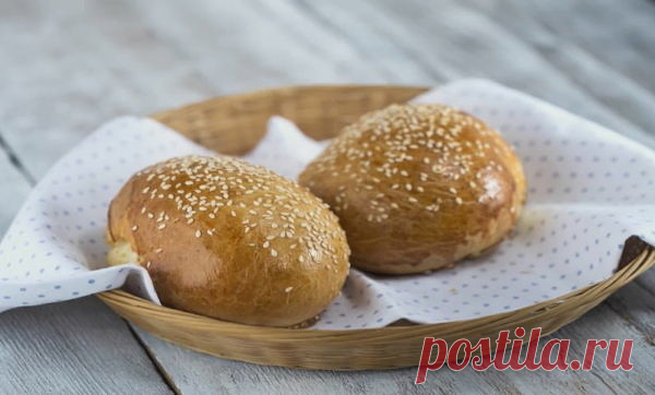 Булочки с кунжутом 

Простой рецепт ароматных воздушных булочек с семенами кунжута из дрожжевого теста.