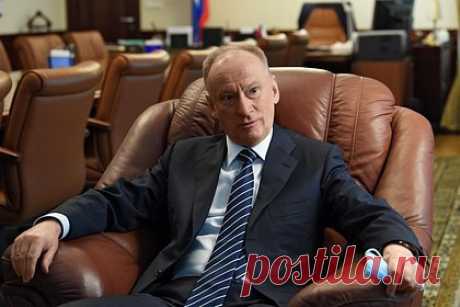 Патрушев высказался о перспективах разрешения украинского кризиса. Перспективы разрешения украинского кризиса на сегодняшний день не просматриваются, заявил секретарь Совбеза РФ Николай Патрушев в ходе российско-египетских консультаций. «Украине не позволят пойти на заключение мирного соглашения и будут по-прежнему использовать ее в качестве орудия против России», — сказал он.