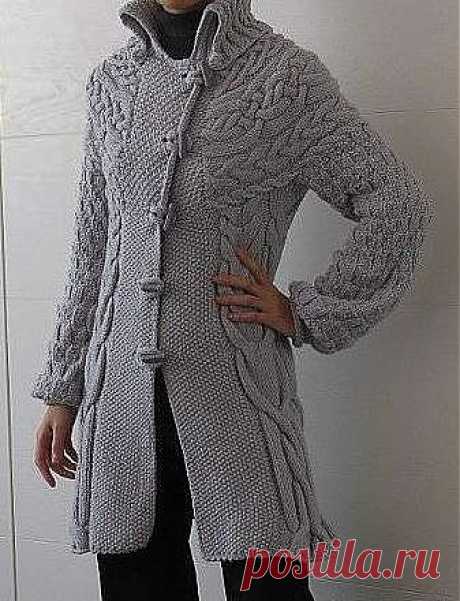 СЕРОЕ ПАЛЬТО..