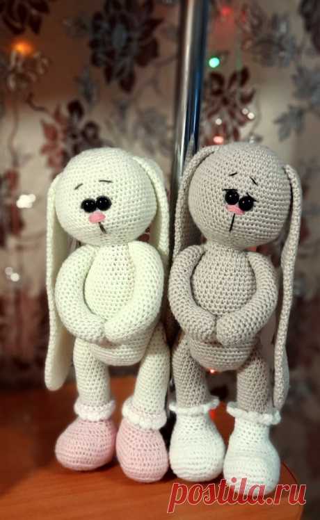 PDF Зайка Тильда крючком. FREE crochet pattern; Аmigurumi animal patterns. Амигуруми схемы и описания на русском. Вязаные игрушки и поделки своими руками #amimore - большой зайка в стиле Тильда, заяц, зайчик, кролик, зайчонок, крольчонок.