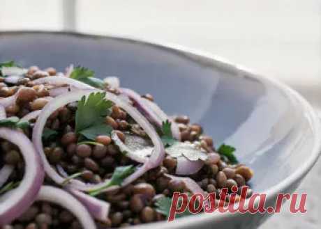 Салат из чечевицы с овощами