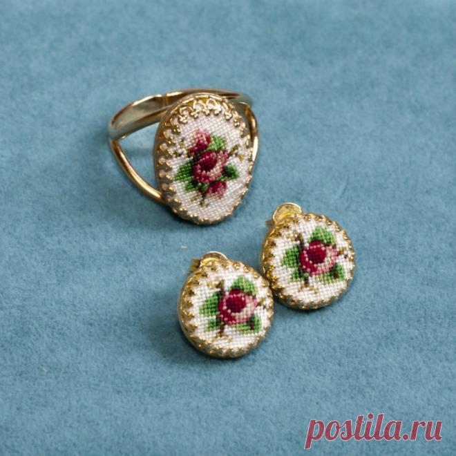 (13) Gallery.ru / Foto #16 - Mis joyas con microbordado Petit Point - pinchuk-art