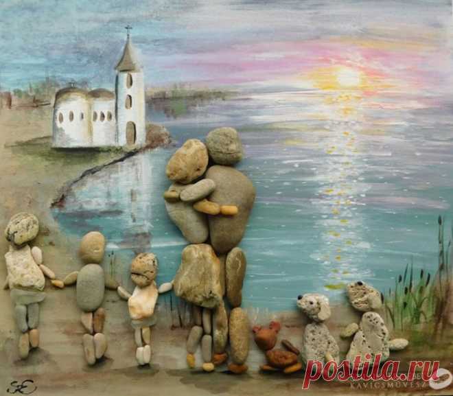​Картины с людьми из камней