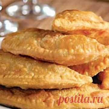 WomanMir - Старинный рецепт крымских чебуреков. Раскрываем секрет сочности