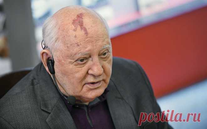 Горбачев рассказал, как можно было сохранить СССР. СССР можно было сохранить даже после августовского путча 1991 года с помощью образования Союза Суверенных Государств, заявил ТАСС первый президент Советского Союза Михаил Горбачев.