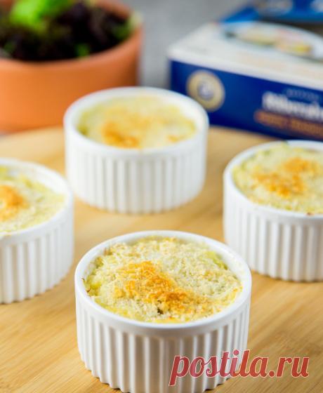 Ramequins de Bacalhau - RIBERALVES Ramequins de Bacalhau. Já experimentou fazer aí em casa essa delícia de bacalhau Riberalves? Fácil, delicioso e perfeito para qualquer refeição. Espreita!