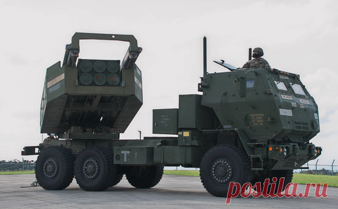 Байден пообещал Зеленскому новые HIMARS. Президент США Джо Байден, вице-президент Камала Харрис и президент Украины Владимир Зеленский провели телефонный разговор, во время которого американский лидер пообещал предоставить Киеву дополнительную военную помощь на $625 млн.