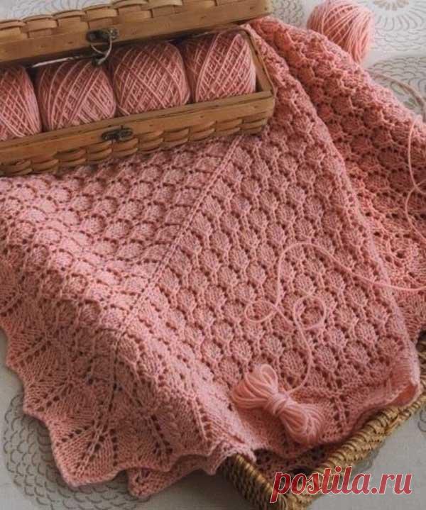 Красивый вязаный плед с нежным ажурным узором (Вязание спицами) — Журнал Вдохновение Рукодельницы