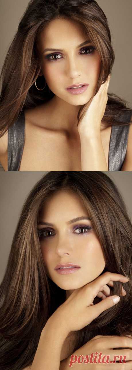 Нина Добрев(Nina Dobrev) в фотосессии для журнала Джейка Бейли(Jake Bailey) (2009).