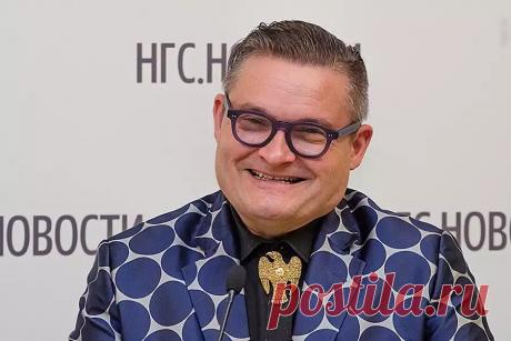 В поиске винтажных сокровищ. Антикварный рынок. Баден-Баден. Германия.