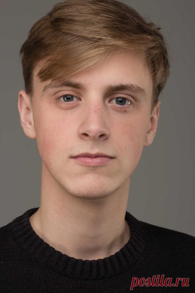 Артём Кузьмин