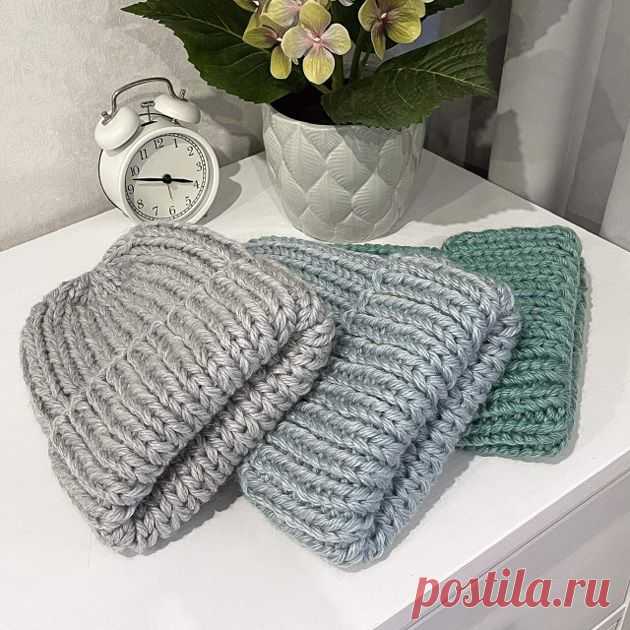 Стильная шапка, которую свяжет даже новичок.