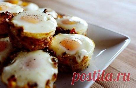 Как приготовить картофельные корзинки с яичницей-глазуньей - рецепт, ингридиенты и фотографии