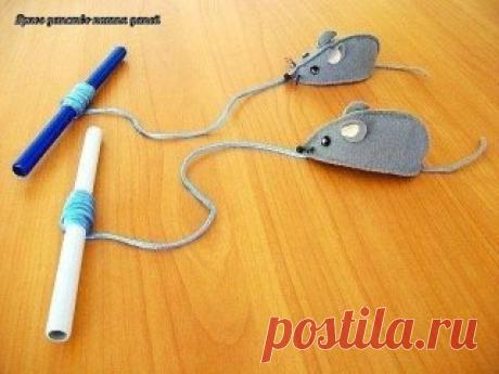 Игры-моталочки очень полезны для развития ловкости и моторики рук