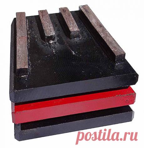 ООО АлмазМаркет предлагает алмазные франкфурты 96х73х20 мм (шлифпластины), используются на мозаично-шлифовальных машинках типа GM (GM-245, GM-122, GM-122G), предназначенных для выравнивания, шлифования покрытий полов, плит, обнажения внутренней структуры бетона, придания требуемой шероховатости  (черновой, получистовой, чистовой) конструкционным, строительным и отделочным материалам, по степени абразивности (зернистости алмазов) подразделяются на №№ 3, 2, 1, 0, 00, 000 и крупнее, до зернистости